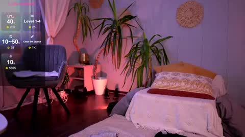 Snapshot of pureellie chatting on 07/05/26, 04:19 Emily online show from 07/05/26, 04:19
