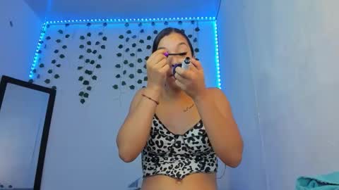 Snapshot of purefire2000 chatting on 11/15/25, 10:12 purefire2000 online show from 11/15/25, 10:12