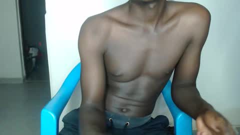 purple_hearts online show from 02/16/26, 06:59