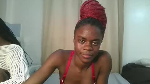 purple_honey1 online show from 04/01/26, 01:06