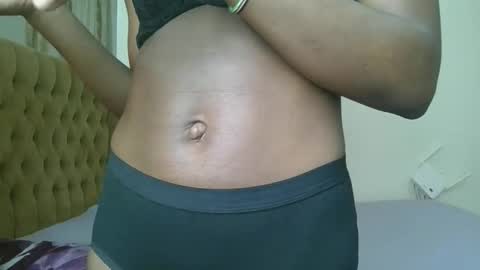 purple_honey1 online show from 04/10/26, 06:56