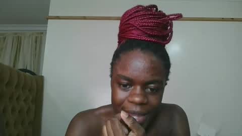 purple_honey1 online show from 04/11/26, 06:23