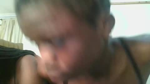 purple_honey1 online show from 04/12/26, 07:30