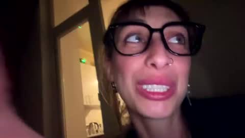 Lilu online show from 07/27/26, 08:05
