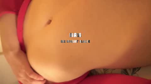 Snapshot of purple_opal chatting on 10/28/25, 07:05 Vero online from Tuesday to Sunday online show from 10/28/25, 07:05