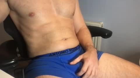 Snapshot of purplelamb1984 chatting on 10/29/25, 10:06 purplelamb1984 online show from 10/29/25, 10:06