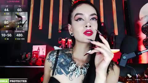 Snapshot of pussy_ass_foot chatting on 12/18/25, 08:09 PUSSY ASS FEET WORSHIPP online show from 12/18/25, 08:09