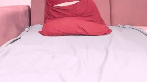 Nina online show from 02/28/26, 12:06