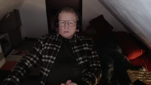 Snapshot of pussylovercb chatting on 01/08/26, 01:35 pussylovercb online show from 01/08/26, 01:35