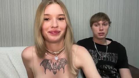 Lina online show from 11/16/25, 04:23