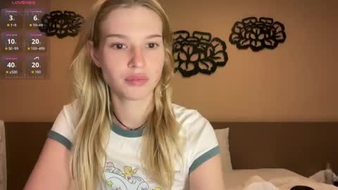 Lina online show from 03/31/26, 05:13