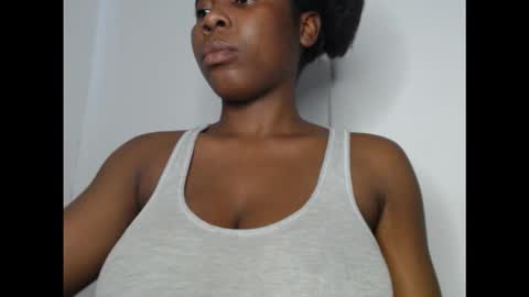 Snapshot of pussyxcockx chatting on 10/21/25, 10:05 pussyxcockx online show from 10/21/25, 10:05