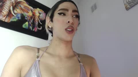 Pau Manchita online show from 12/23/25, 08:45