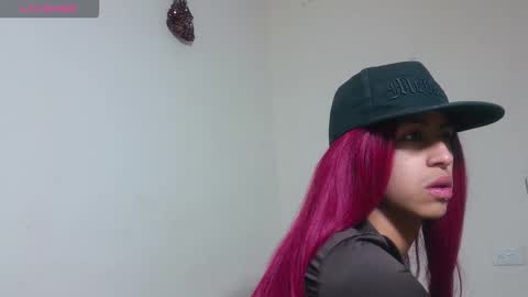 putinaicolls online show from 02/08/26, 07:23