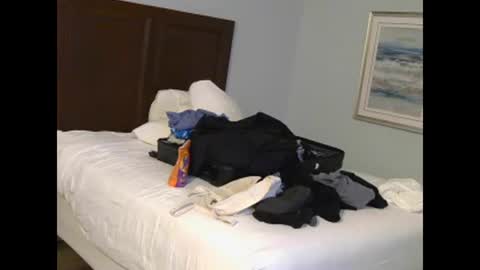 Snapshot of pwnst3rz chatting on 12/17/24, 09:16 pwnst3rz online show from 12/17/24, 09:16