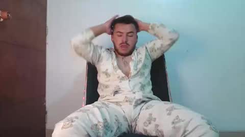 Snapshot of pypexonix chatting on 04/06/26, 10:38 pipe online show from 04/06/26, 10:38