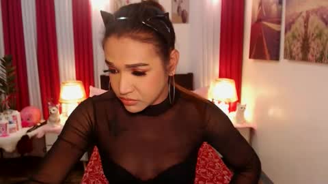 Queen Agatha online show from 12/07/24, 12:56