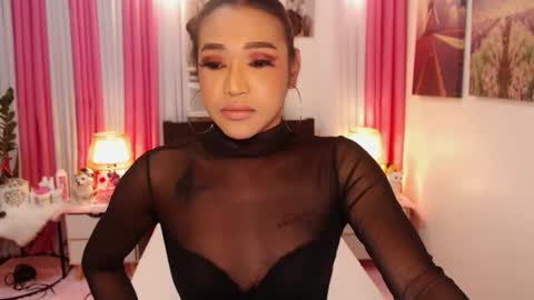 Queen Agatha online show from 12/18/24, 09:14