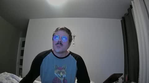 Snapshot of qc4h20 chatting on 03/26/26, 03:12 horny fox online show from 03/26/26, 03:12