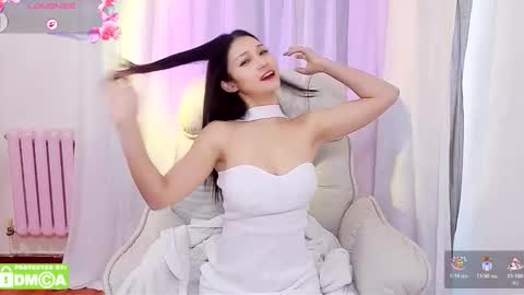  Mimi online show from 11/11/25, 01:16