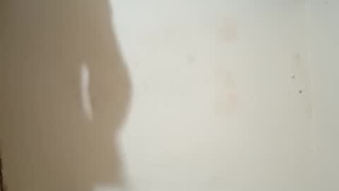 qjknpwtfv online show from 01/11/26, 02:00