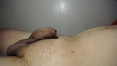 qqqwer21 online show from 04/18/26, 05:11