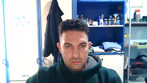 qsatan_6969 online show from 12/22/25, 11:07