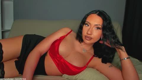 Ana online show from 10/15/25, 11:49