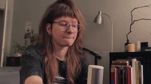    online show from 02/16/25, 08:54