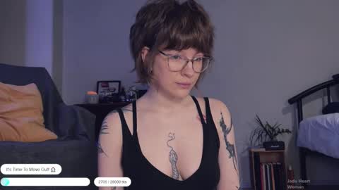    online show from 12/01/25, 02:11