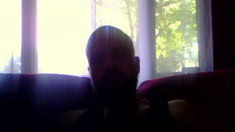 Snapshot of quebecboy233 chatting on 06/11/26, 02:04 quebecboy233 online show from 06/11/26, 02:04