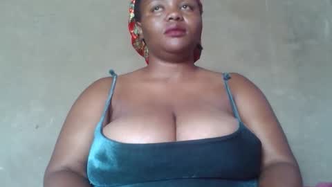 queen2302 online show from 03/03/26, 06:19