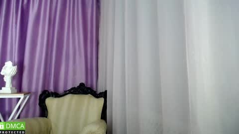 Snapshot of queen_a_n_i chatting on 01/27/25, 11:00 A N I Ill be here on December 1st online show from 01/27/25, 11:00