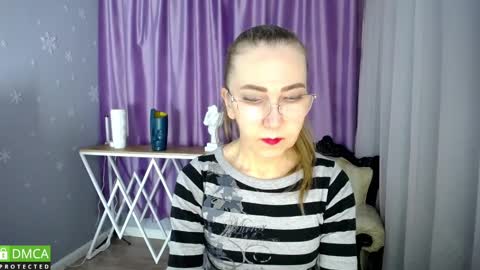 Snapshot of queen_a_n_i chatting on 02/22/25, 12:08 A N I Ill be here on December 1st online show from 02/22/25, 12:08