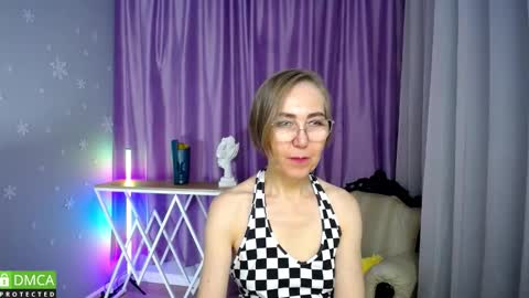 Snapshot of queen_a_n_i chatting on 11/02/25, 04:20 A N I Ill be here on December 1st online show from 11/02/25, 04:20