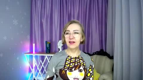 Snapshot of queen_a_n_i chatting on 11/16/25, 11:38 A N I Ill be here on December 1st online show from 11/16/25, 11:38