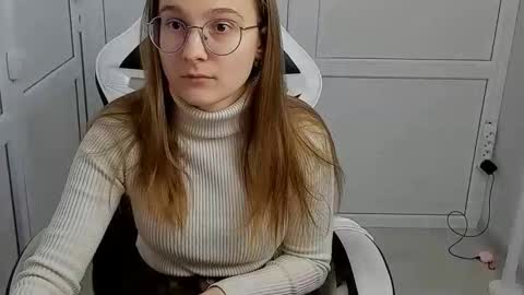 Amelie online show from 04/10/26, 01:05