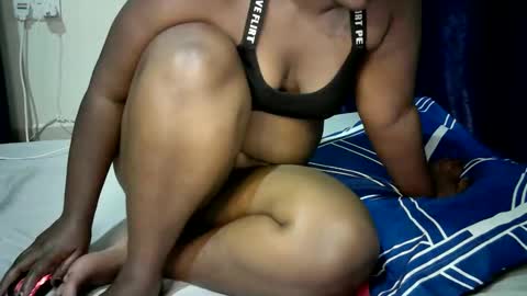 queen_arriana online show from 01/18/26, 02:26