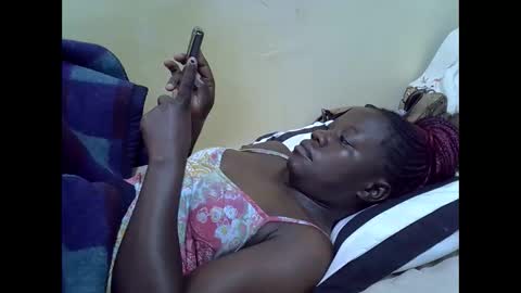 Snapshot of queen_darling3 chatting on 10/23/25, 06:02 Gentrix online show from 10/23/25, 06:02