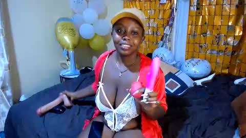 QUEEN  DOLY online show from 05/21/26, 02:51