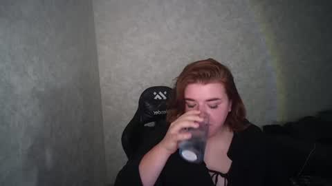 Snapshot of queen_durha chatting on 07/29/26, 08:01 queen_durha online show from 07/29/26, 08:01