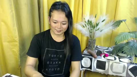 queen_ennah online show from 06/30/26, 12:17