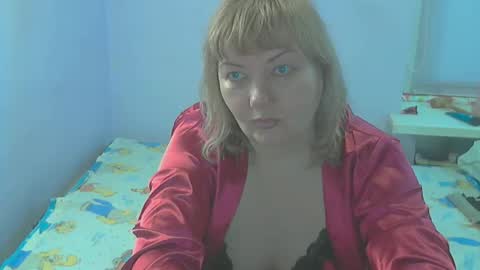 queen_jane8 online show from 04/17/26, 02:53