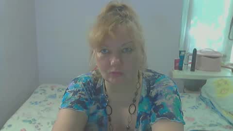 queen_jane8 online show from 05/25/26, 11:05