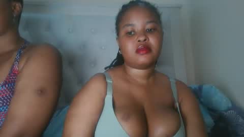 Queen kikih online show from 03/28/26, 03:17