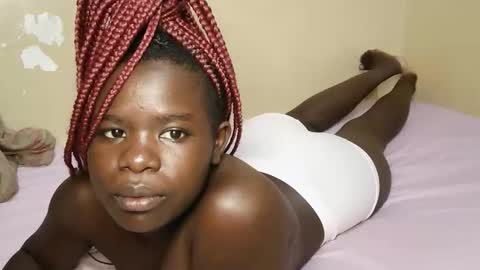 Snapshot of queen_latasha chatting on 06/06/26, 04:50 queen_latasha online show from 06/06/26, 04:50