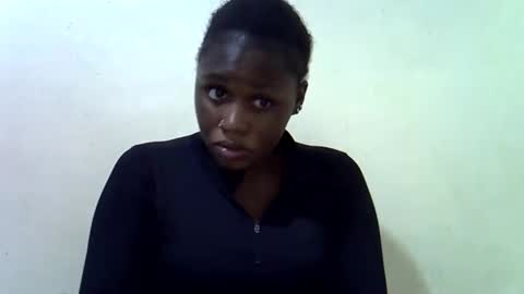 queen_leilla online show from 05/03/26, 02:56