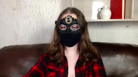 Nora online show from 05/07/26, 10:26
