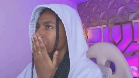   online show from 03/25/26, 12:00