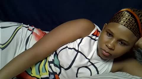 queen_polite1 online show from 04/09/26, 05:51